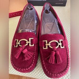 AEROSOLES memory foam comfort Dark Red Tassel Suede Loafers Womens 9 1/2 M VGC*